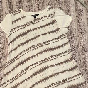 Simply Vera Vera Wang White and grey Short Sleeve Tee